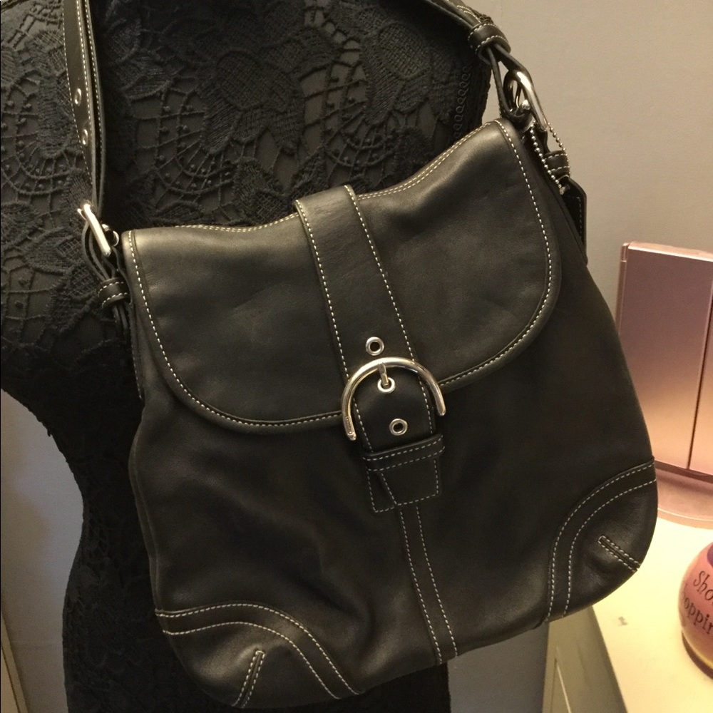 Authentic Coach crossbody